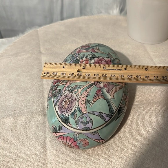 Vintage Chinese Porcelain Jewelry Box - Picture 7 of 7